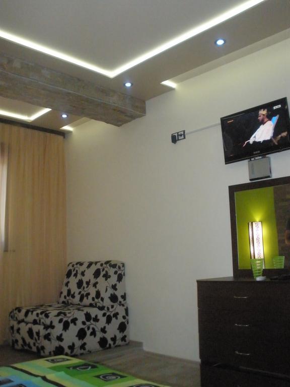 פלבן Comfort Guest Rooms מראה חיצוני תמונה