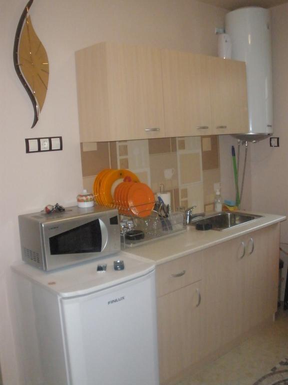 פלבן Comfort Guest Rooms מראה חיצוני תמונה