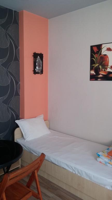 פלבן Comfort Guest Rooms מראה חיצוני תמונה