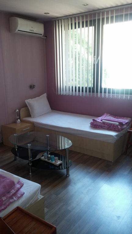 פלבן Comfort Guest Rooms מראה חיצוני תמונה