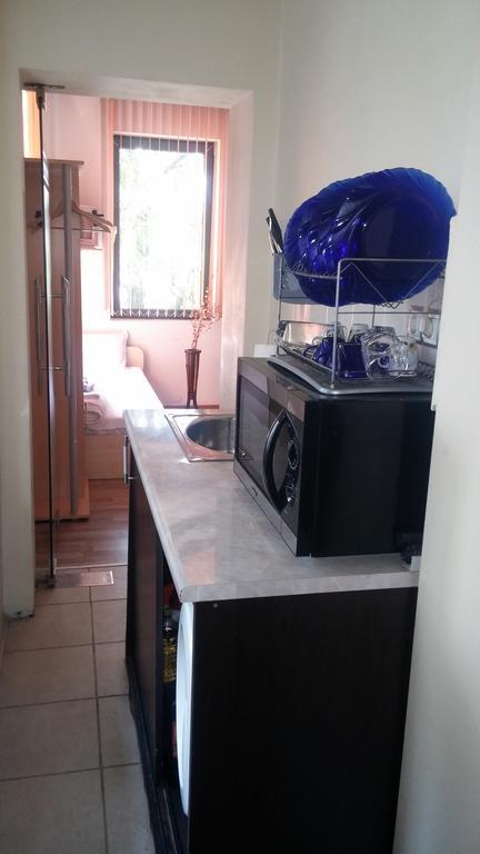 פלבן Comfort Guest Rooms מראה חיצוני תמונה